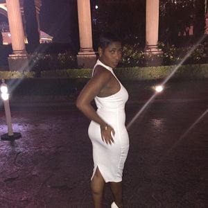 Meet your Posher, Jaki